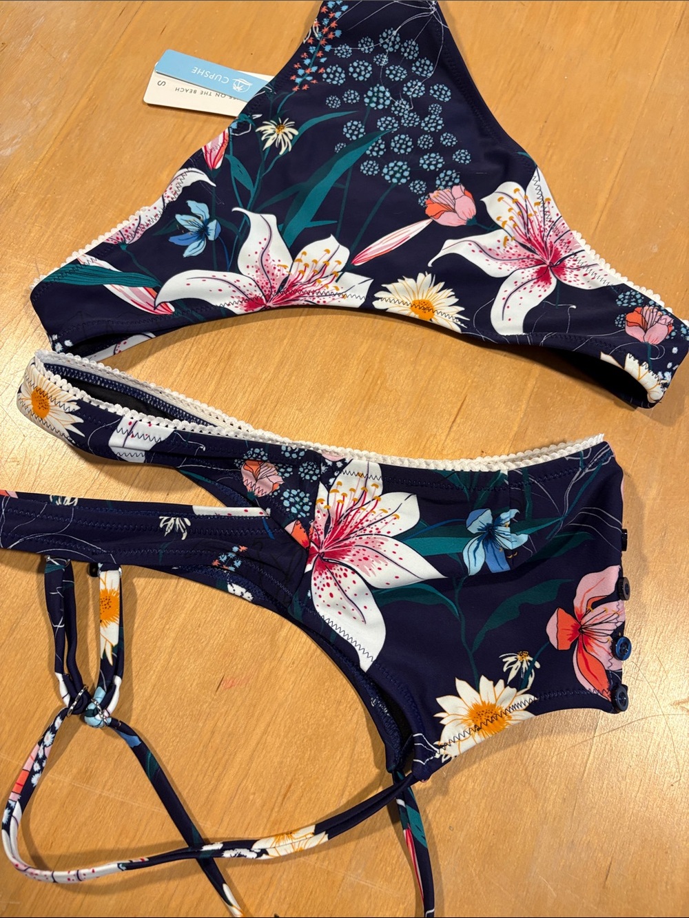 Cupshe Navy Floral Cutout Bikini Set - Picture 7 of 9